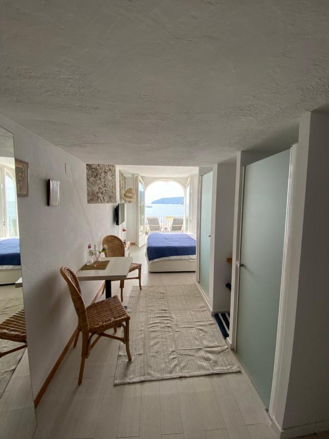 Studio Cala Bona Cadaques Ngoại thất bức ảnh